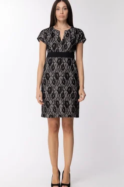 Dixie Dixie: Abito Elegante In Pizzocon Fascia In VitaPANNA