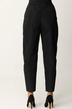 Elisabetta Franchi Pantaloni Boyfriend In Nylon con ZipNERO