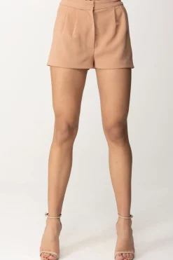 Elisabetta Franchi Shorts con PincesNUDO