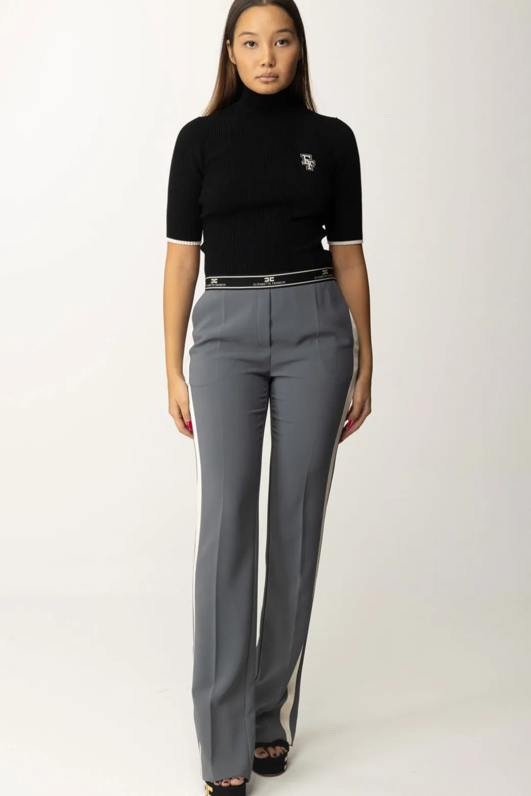 Elisabetta Franchi T-shirt Dolcevita In Maglia con LogoNERO/BURRO