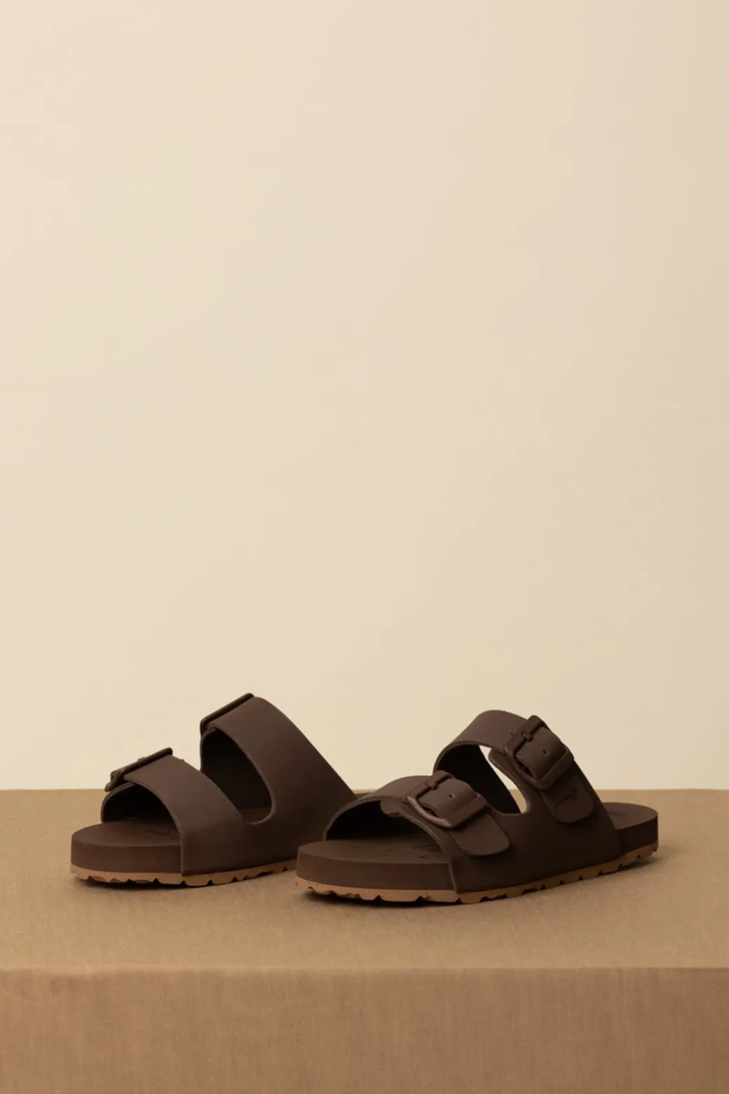 Manebi Sandali Scamosciati Traveler NordicCOCOA