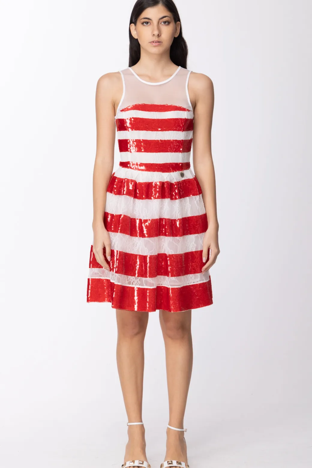 Mangano Mangano: Abito Garvey con Ampia Gonna a Pieghe In Pizzo Effetto Chantilly con Ricamo PaillettesOFFWHITE/ROSSO