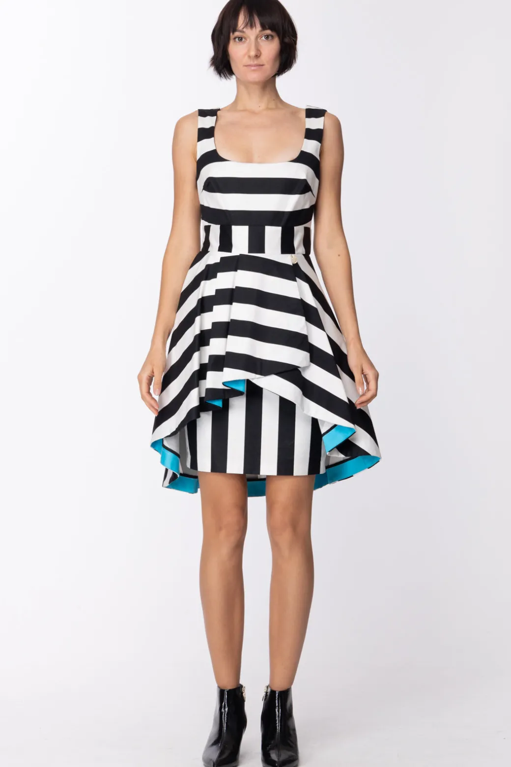 Mangano Mini Abito Asimmetrico a Maxi RigheNERO/OFFWHITE