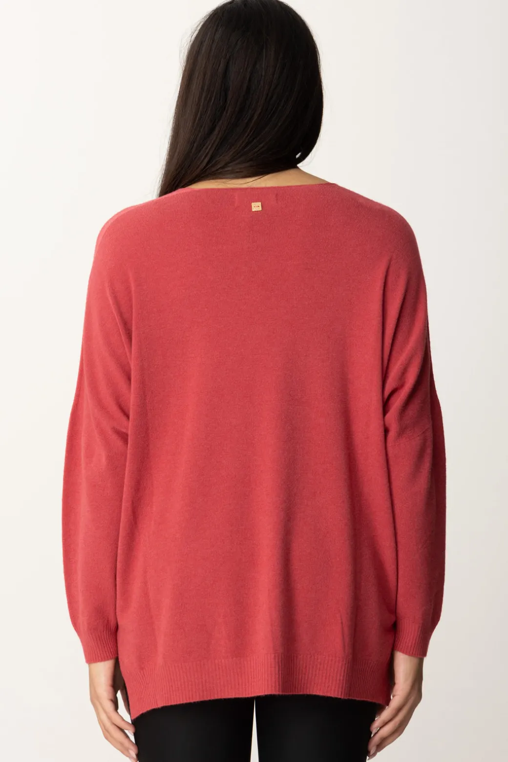 Manila Grace Maglia Asimmetrica con Scollo a VMARSALA