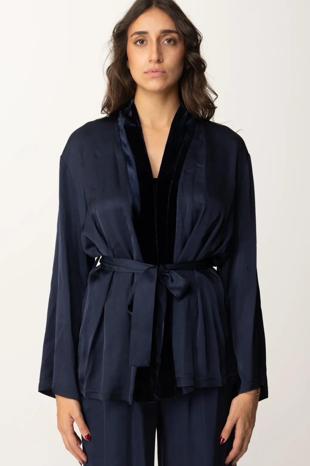 Meme Road Kimono In SatinBLU