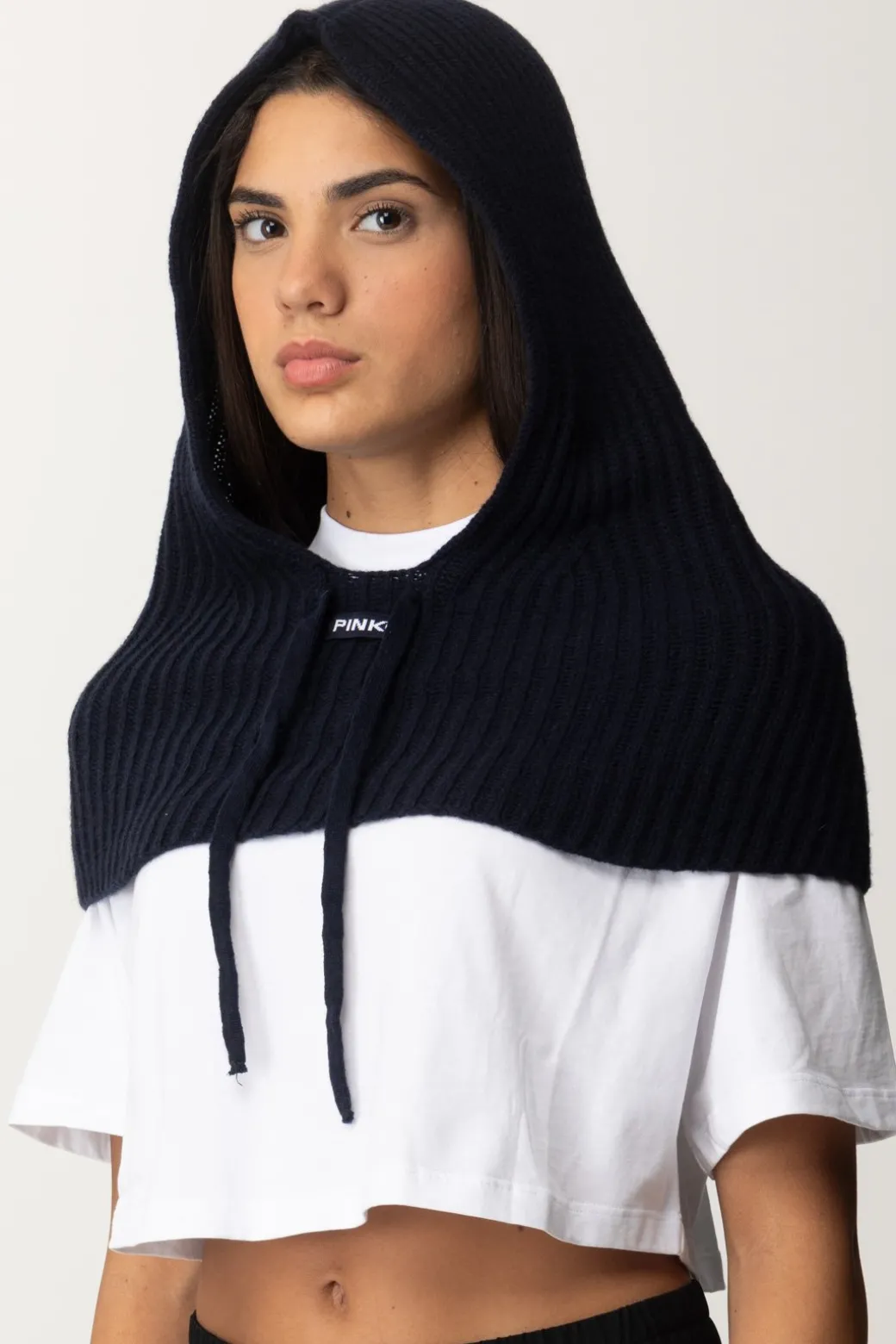 Pinko Cappuccio In Maglia con LogoBLU MARINO CUPO