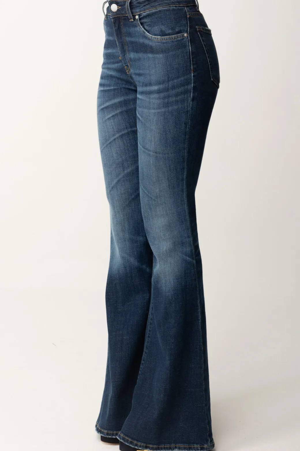 Pinko Jeans a ZampaLAVAGGIO VINTAGE MEDIO SCURO