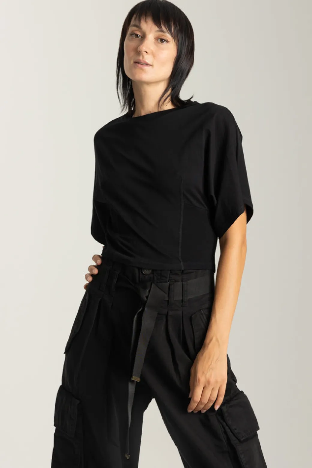 Pinko T-shirt Corta con Maniche AmpieNERO LIMOUSINE