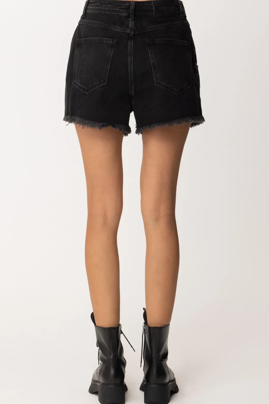 Twin-set Shorts In Jeans con Taglio a VivoDENIM NERO