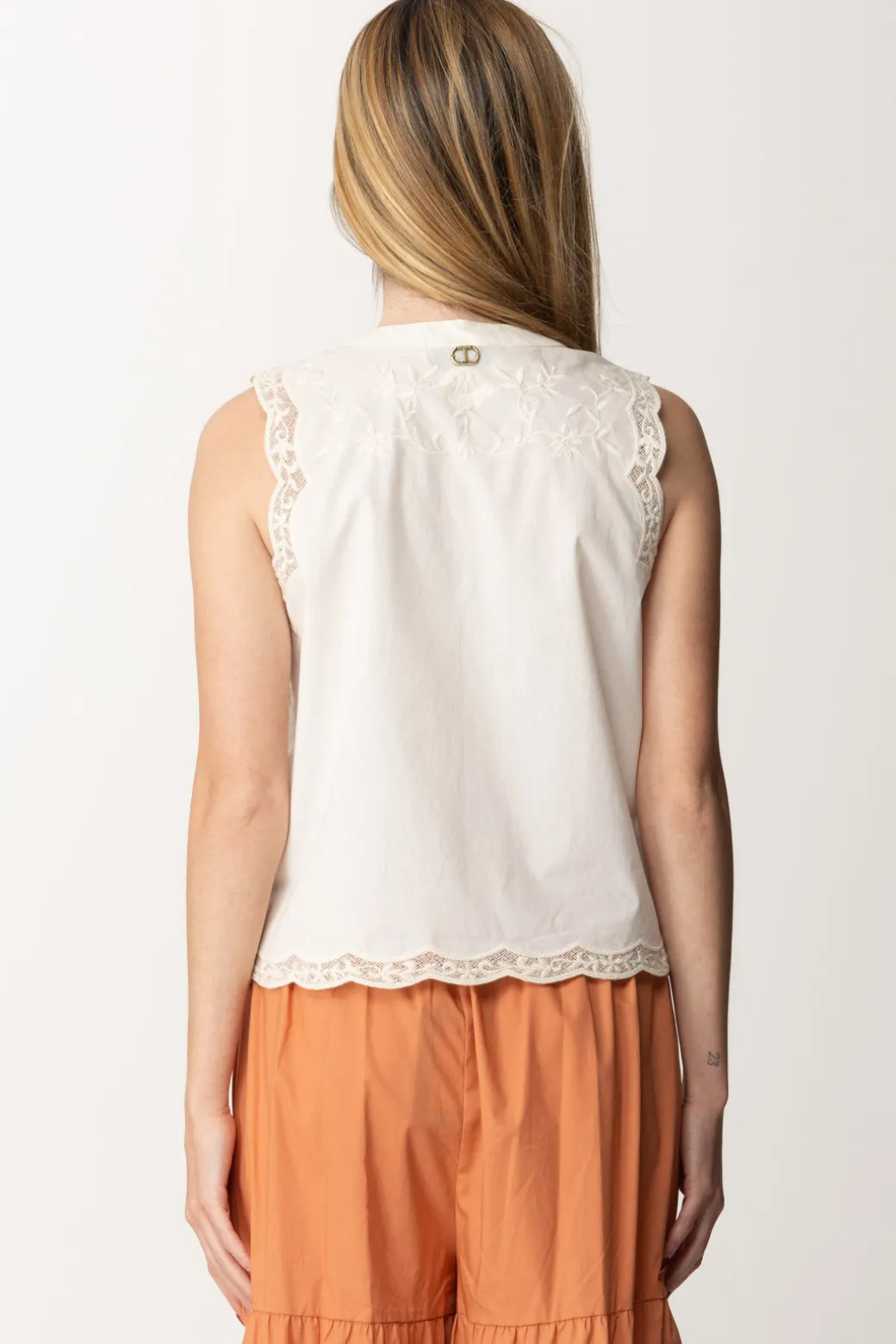 Twin-set Top con Ricami a FioriBIANCO OTTICO